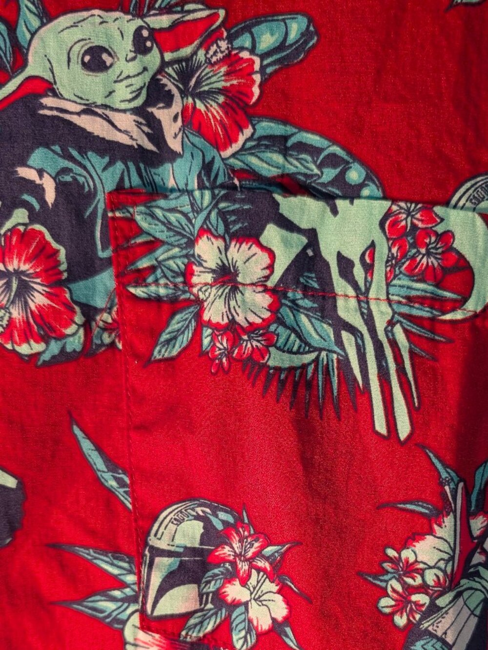 Star Wars Mandilorian and Grogu Floral Hawaiian Shirt Red XL - Picture 4 of 6